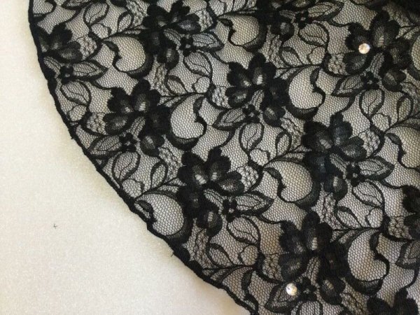 画像3: ブラックレースとジョーゼットの2段スカート(ブラック)スワロフスキーラインストーン付き (3)